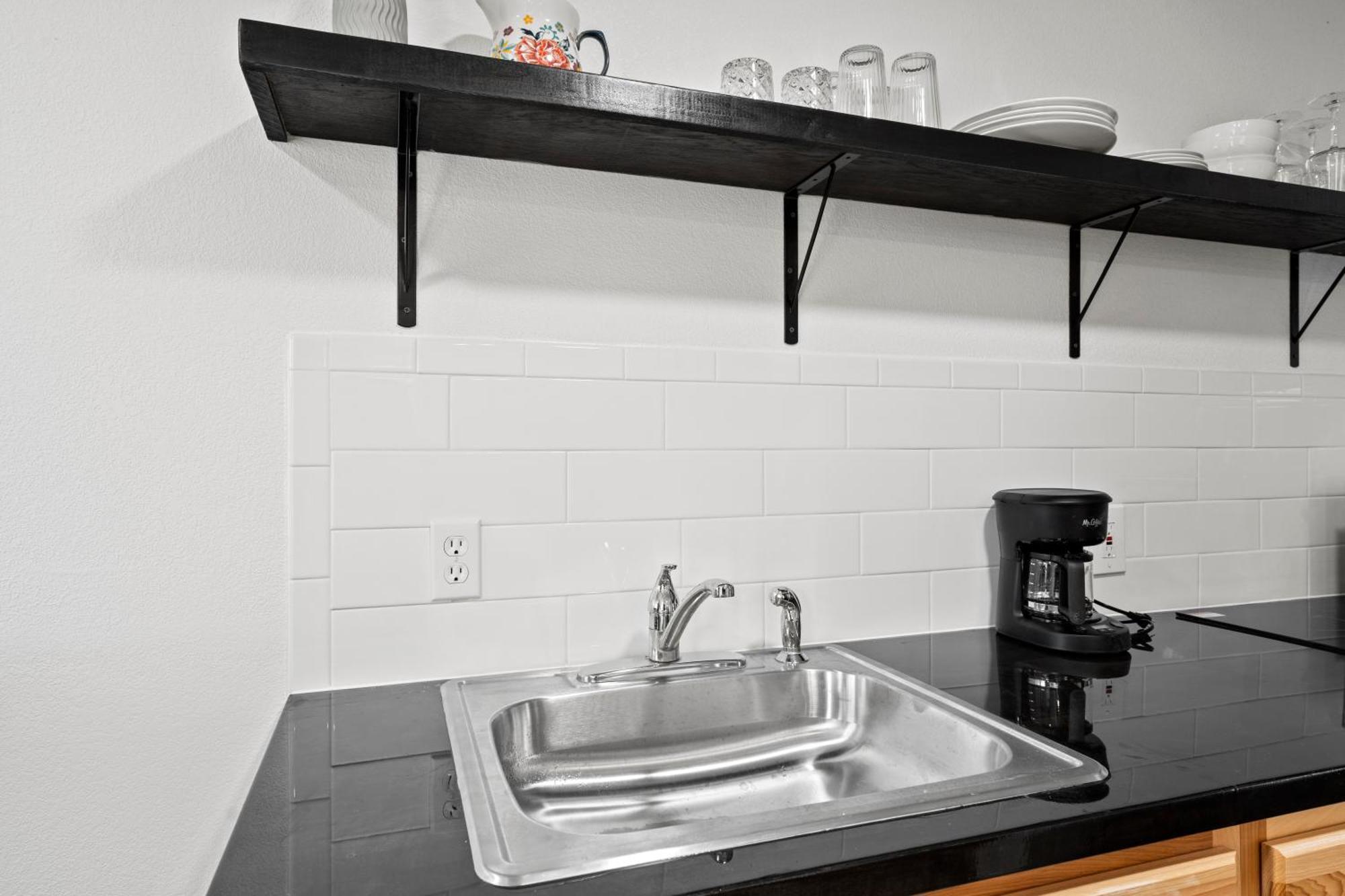 Peach Street Super Suite Medford Zewnętrze zdjęcie